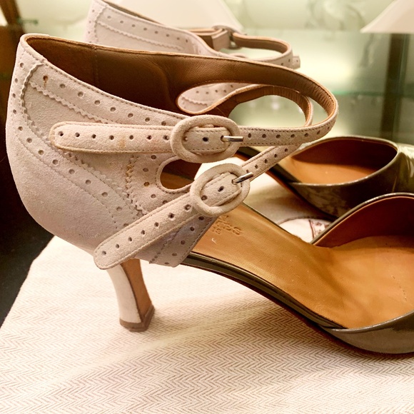 Hermes Classic Bicolour suede & leather broguing heeled pumps EU 39 - Picture 3 of 8